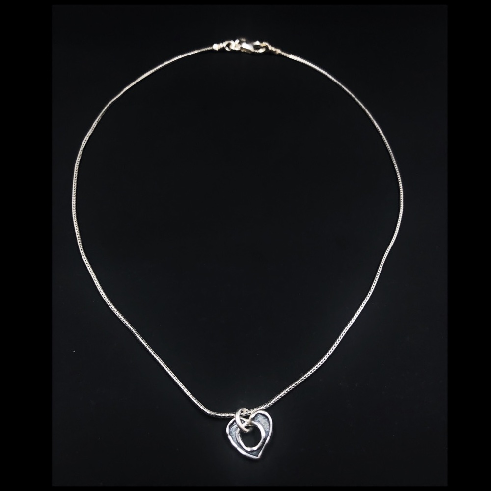 Silpada Retired Sterling Silver Open Heart Necklace - Picture 13 of 14